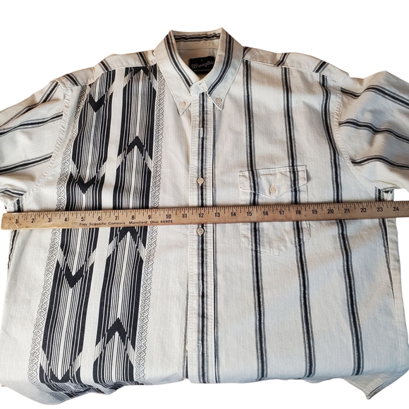 Vintage Wrangler Cream Black Casual Button Down Shirt. Short Sleeve. LG. B0018 - Picture 6 of 9